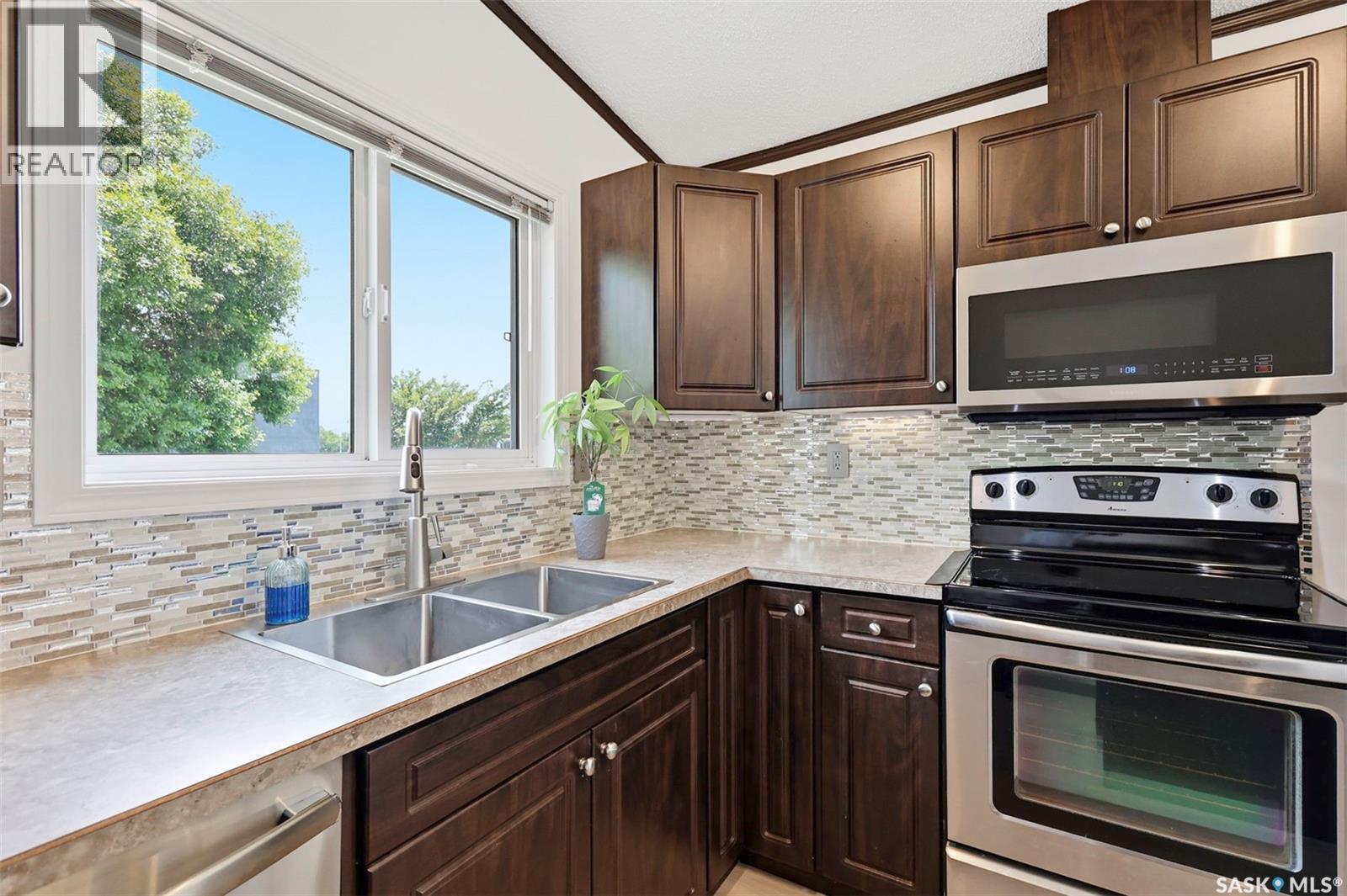 26 55 Borden Crescent, Saskatoon, SK