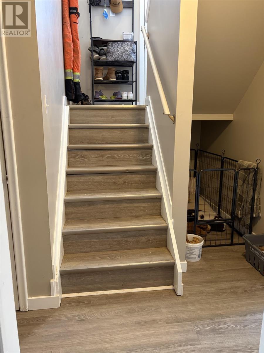 77 Hillside Dr S, Elliot Lake, ON - Indoor Photo Showing Other Room