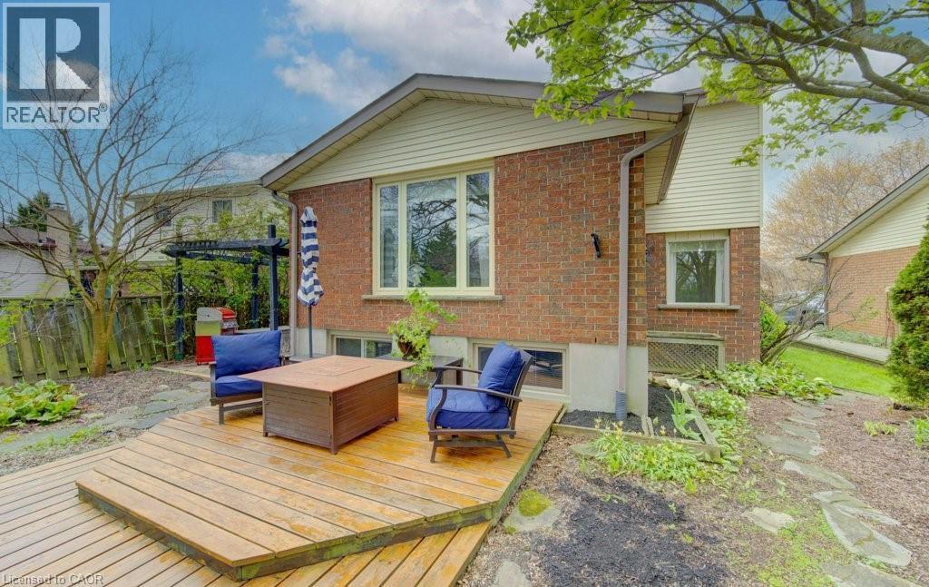 108 Clearwater Crescent, Waterloo, ON