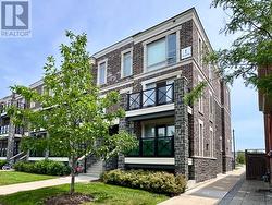 102 - 2 DUNSHEATH WAY Markham, ON L6B 1N3