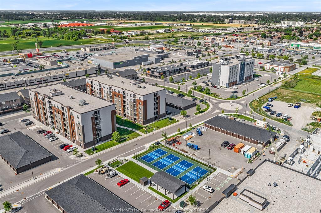 602-728 Brownstone Drive, Lakeshore, ON