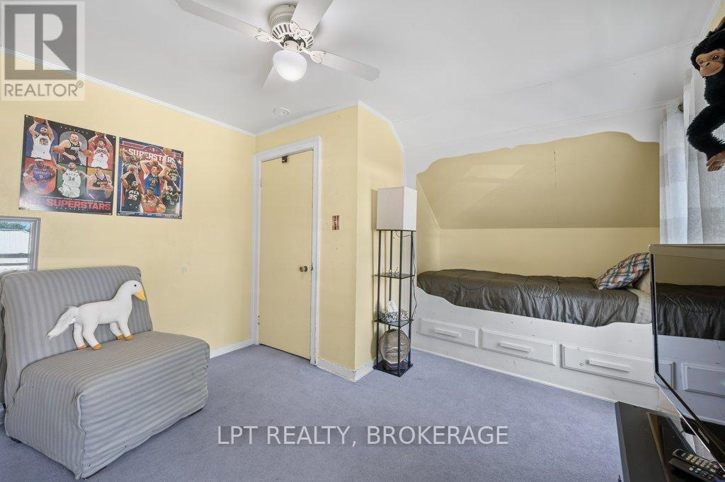 183 Second Street, Loyalist (Bath), ON