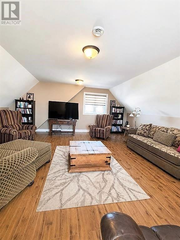 14 Atkinson Drive, Pasadena, NL