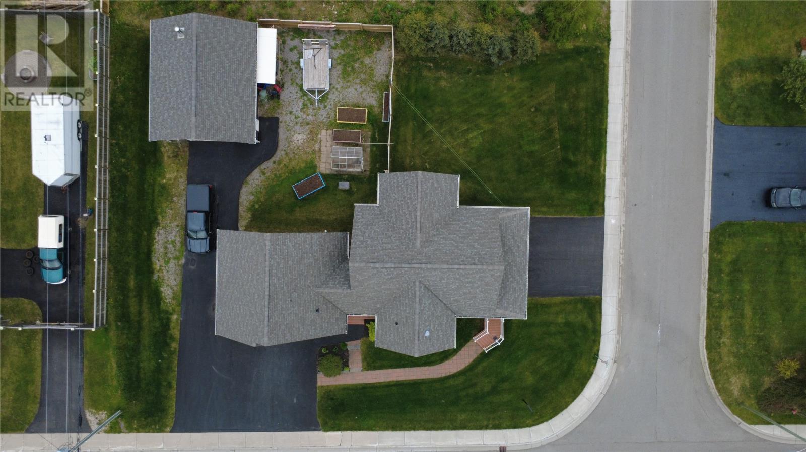 14 Atkinson Drive, Pasadena, NL