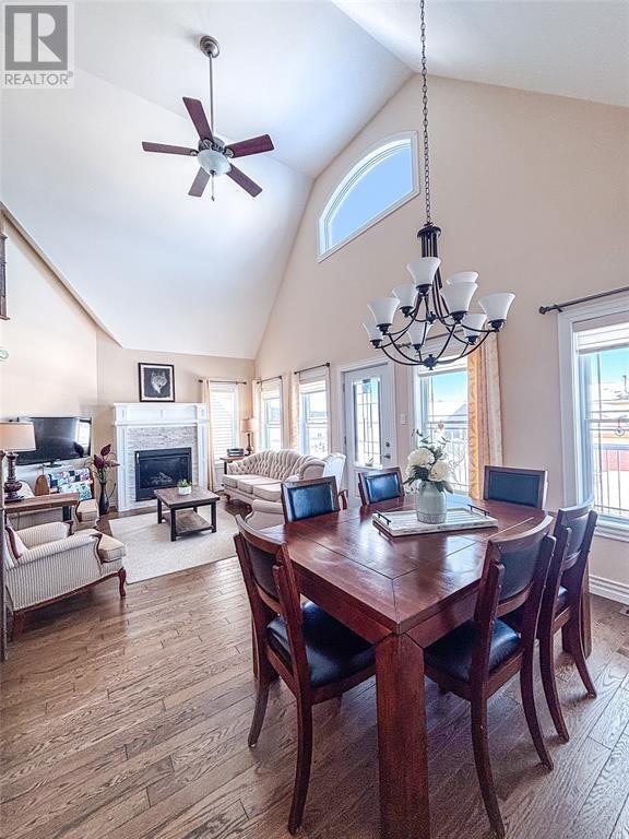 14 Atkinson Drive, Pasadena, NL