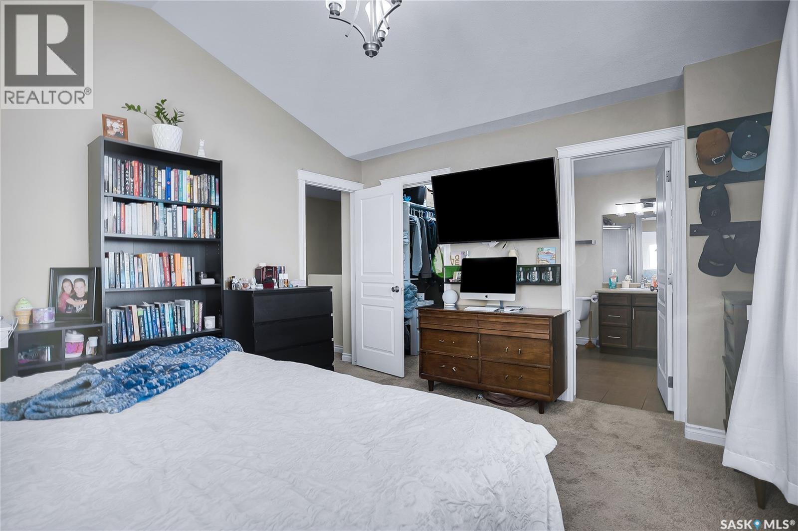 146 West Hampton Boulevard, Saskatoon, SK
