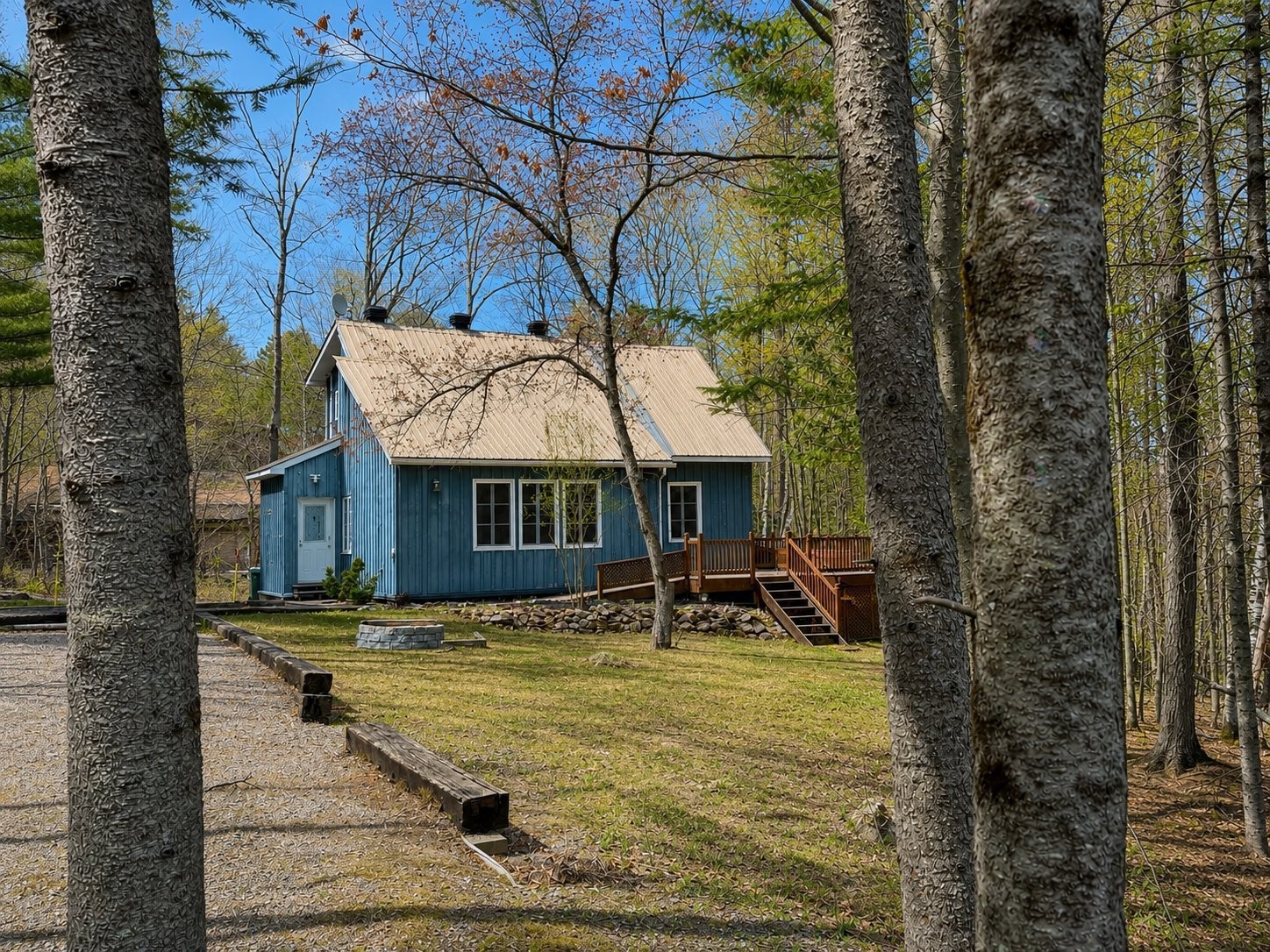 Front of Structure - 1480 Rue Vigneault, Prévost, QC - Outdoor