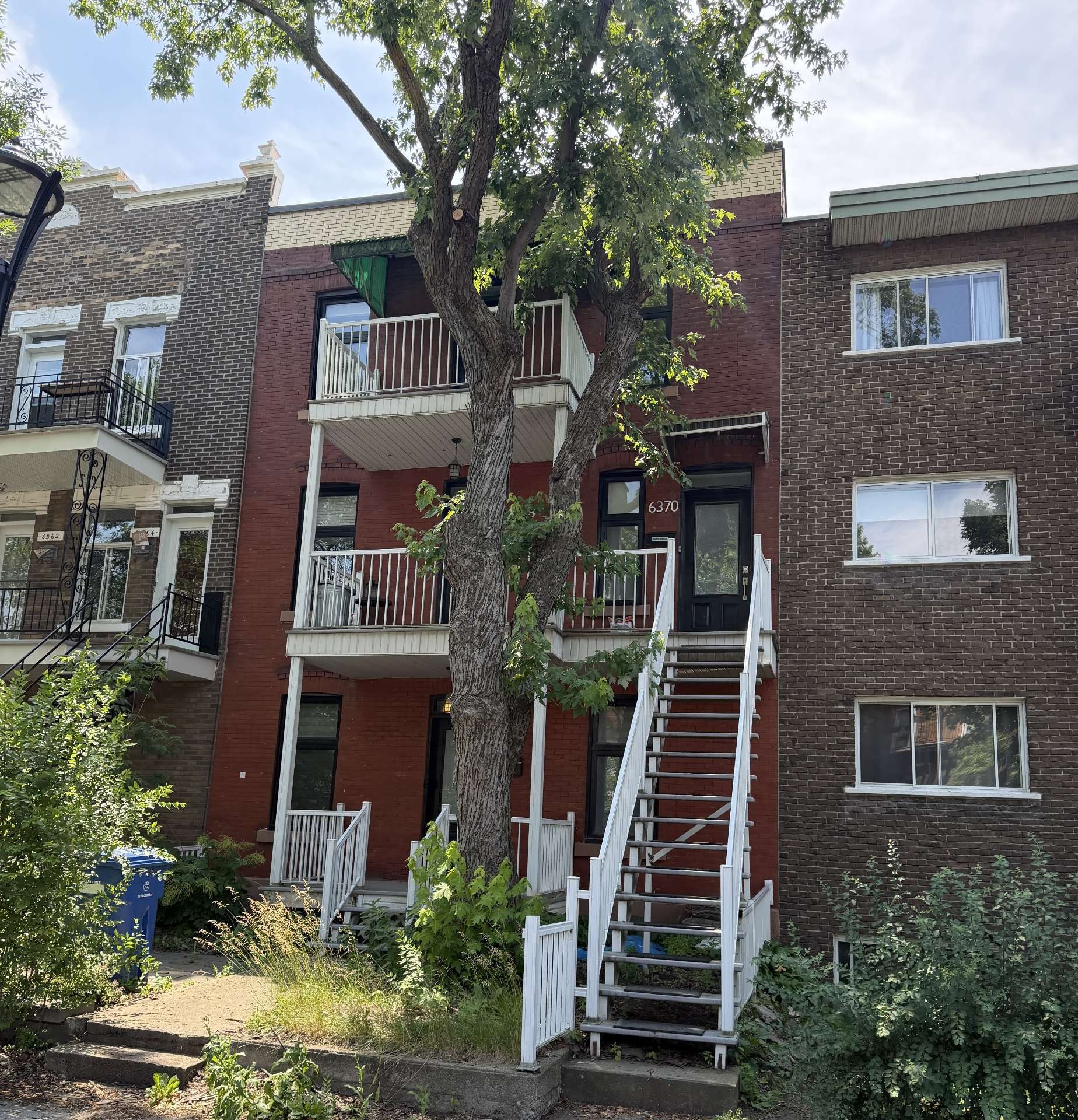 Front of Structure - 6370 Av. Christophe-Colomb, Montréal (Rosemont/La Petite-Patrie), QC
