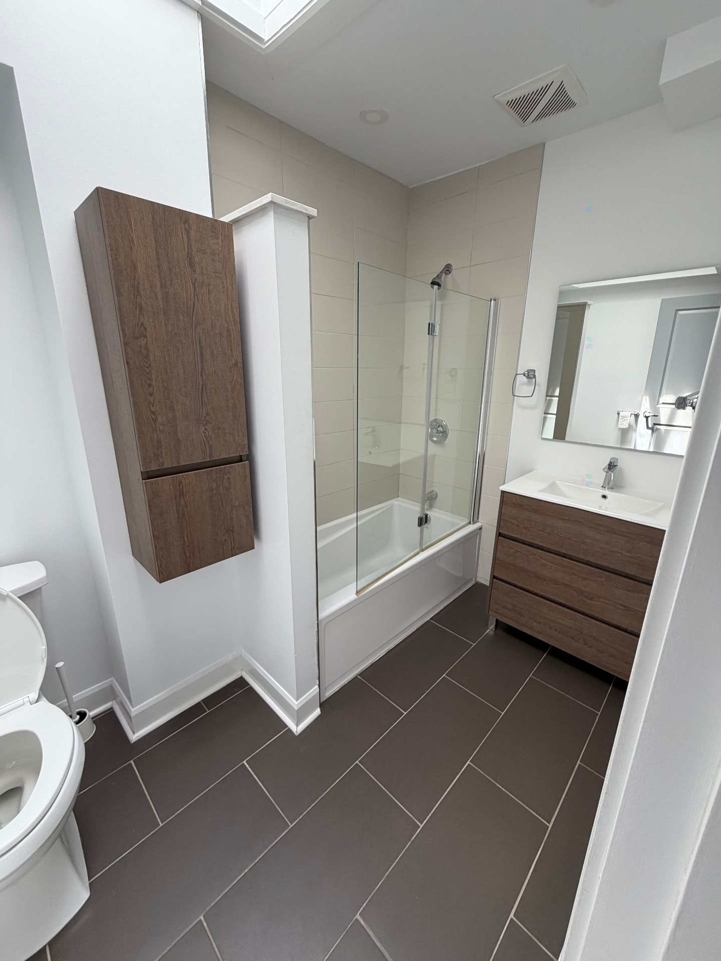 Bathroom - 6370 Av. Christophe-Colomb, Montréal (Rosemont/La Petite-Patrie), QC