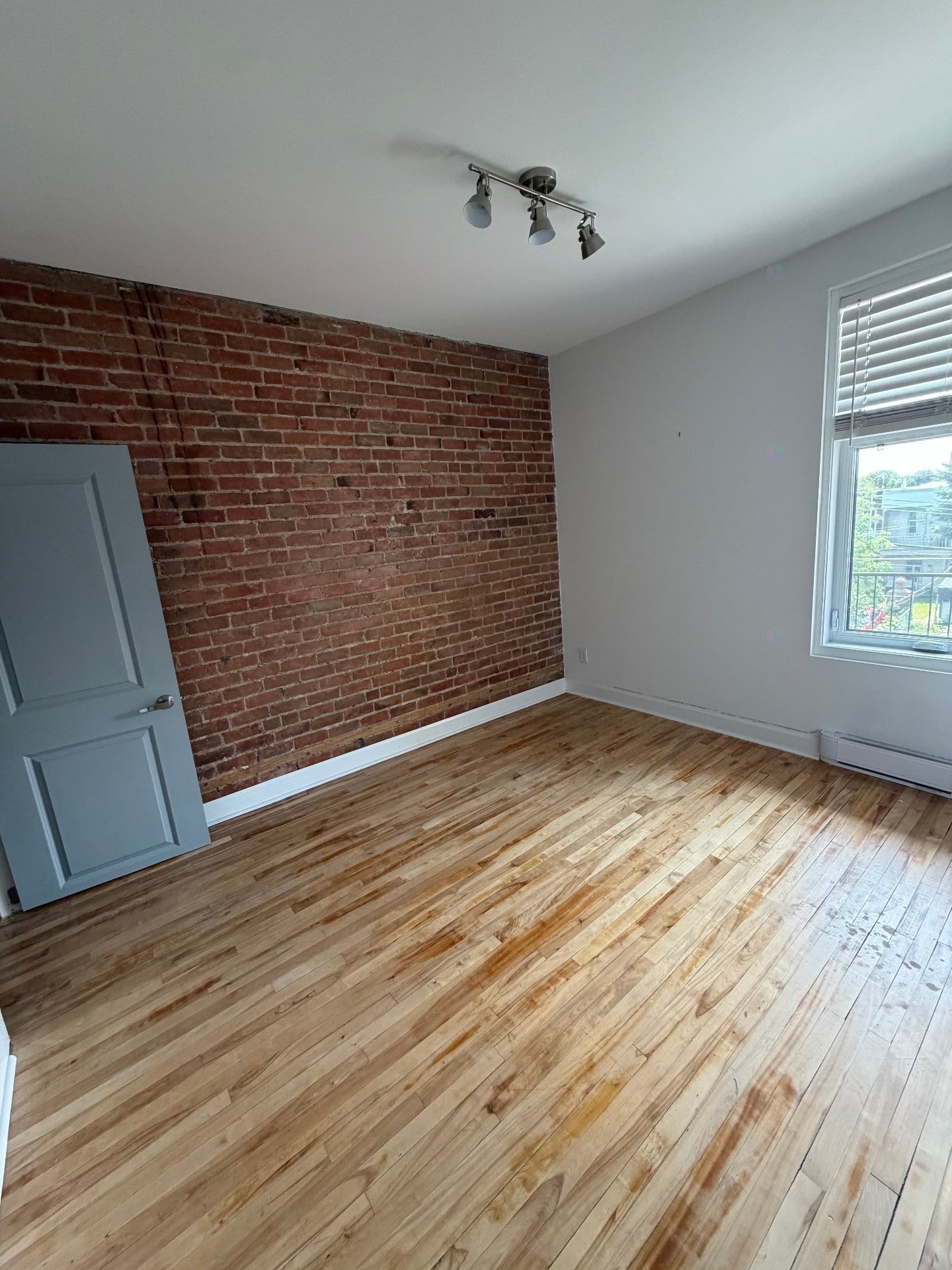Master Bedroom - 6370 Av. Christophe-Colomb, Montréal (Rosemont/La Petite-Patrie), QC