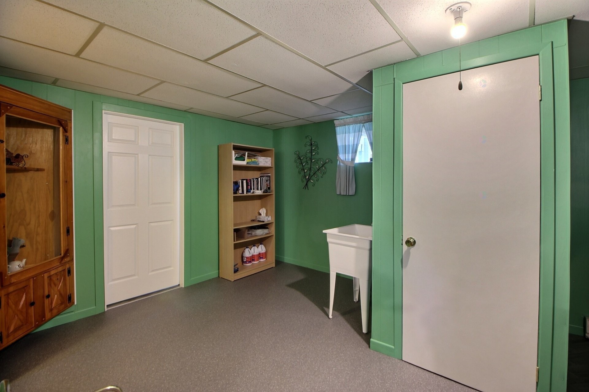 Family Room - 172 Rue Bolduc, Amos, QC
