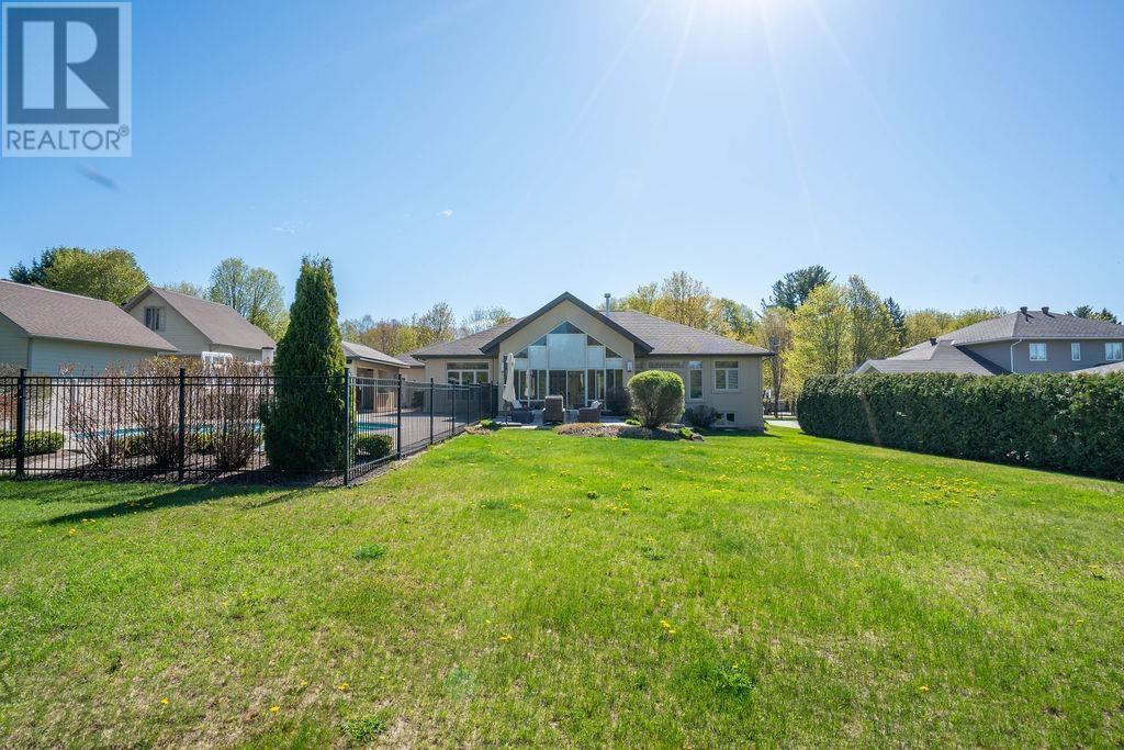 535 Brule Rd, Sault Ste. Marie, ON - Outdoor