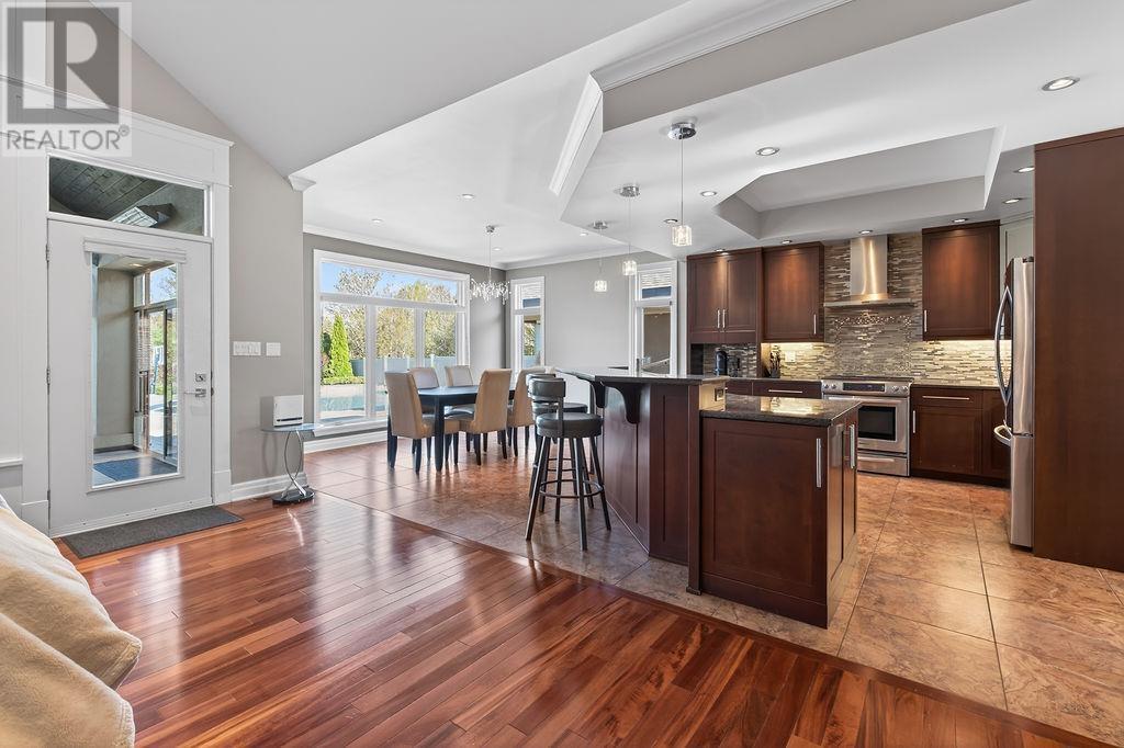 535 Brule Rd, Sault Ste. Marie, ON - Indoor Photo Showing Kitchen With Upgraded Kitchen