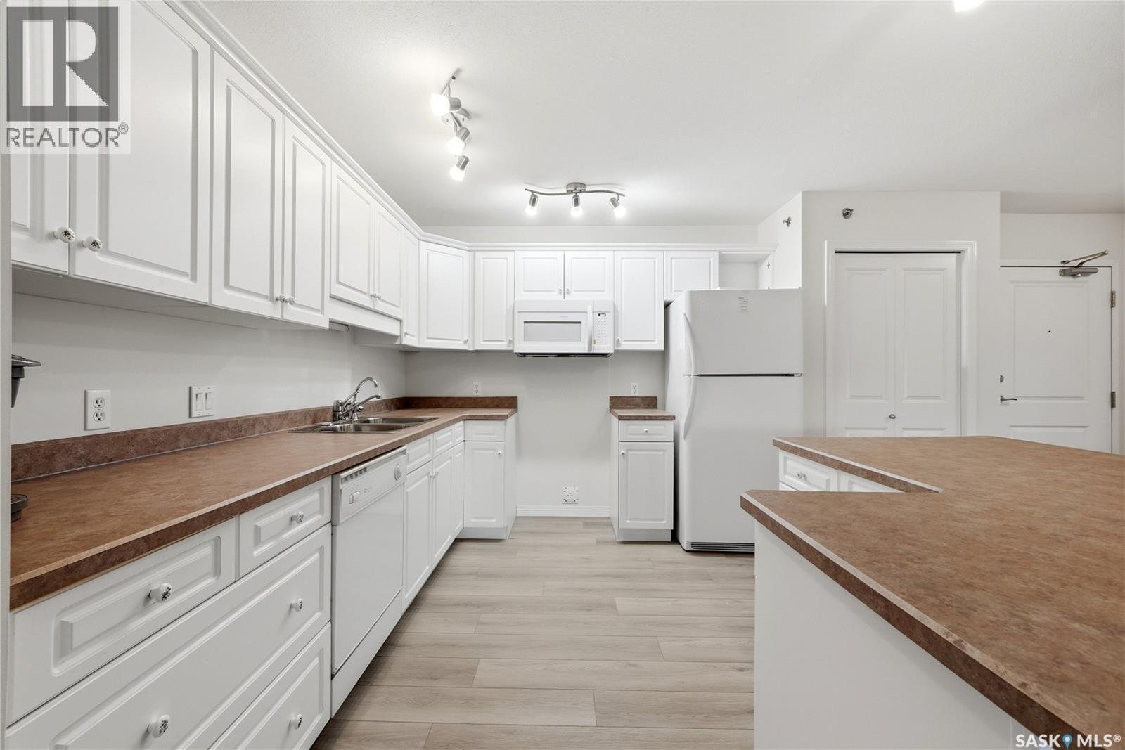 450 3605 Albert Street, Regina, SK