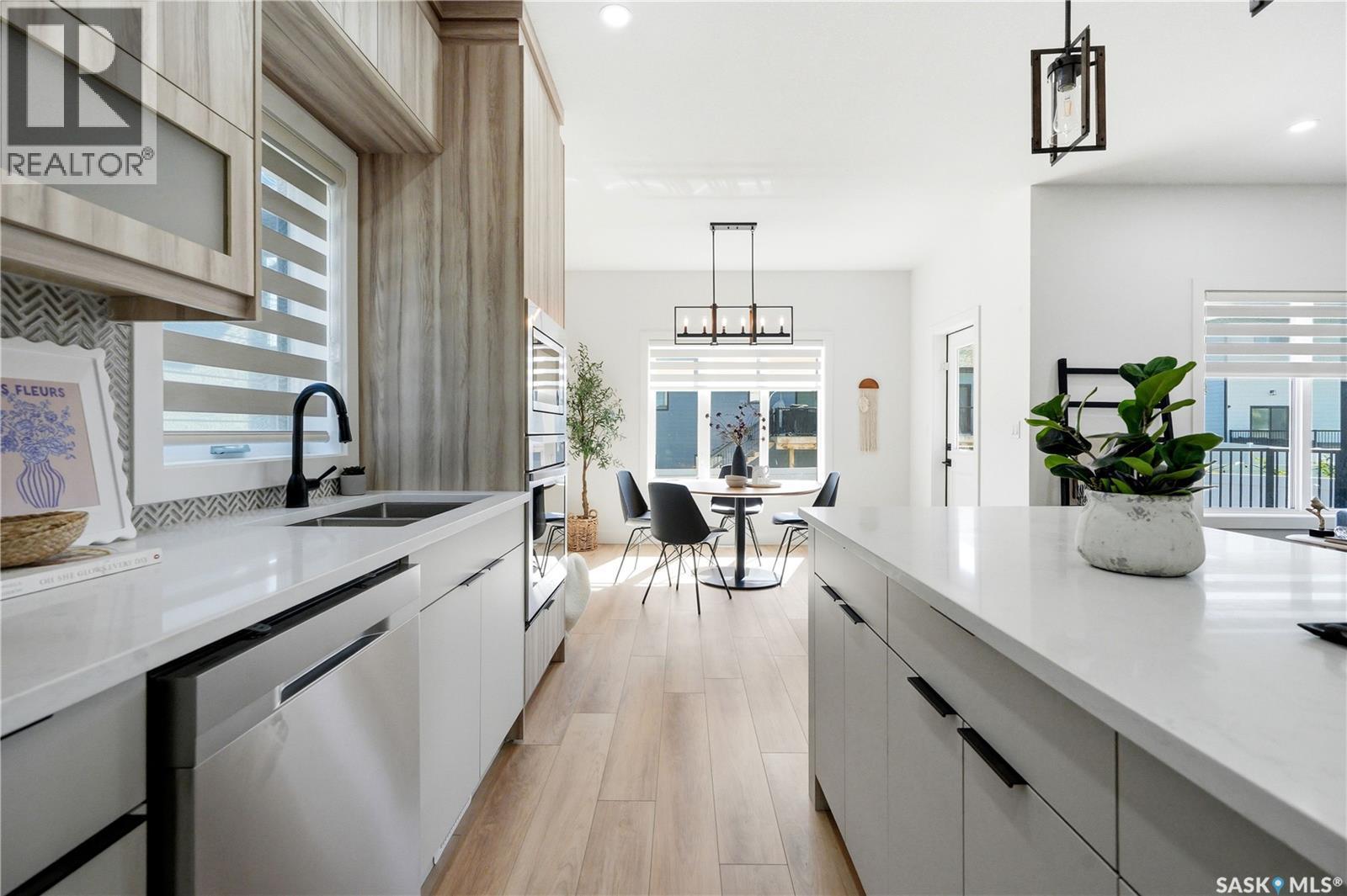 275 Dziadyk Manor, Saskatoon, SK