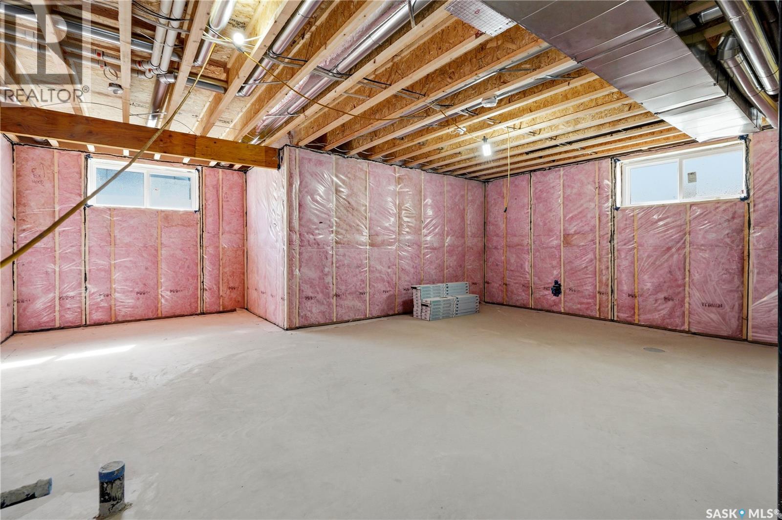 275 Dziadyk Manor, Saskatoon, SK