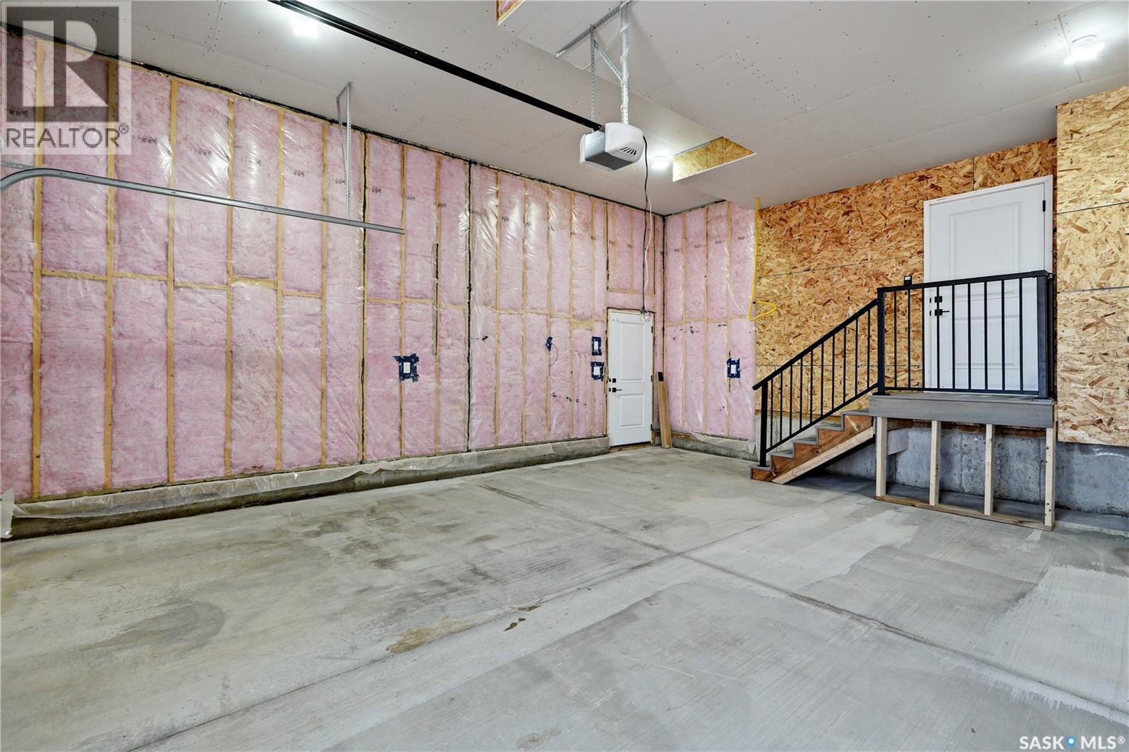 275 Dziadyk Manor, Saskatoon, SK