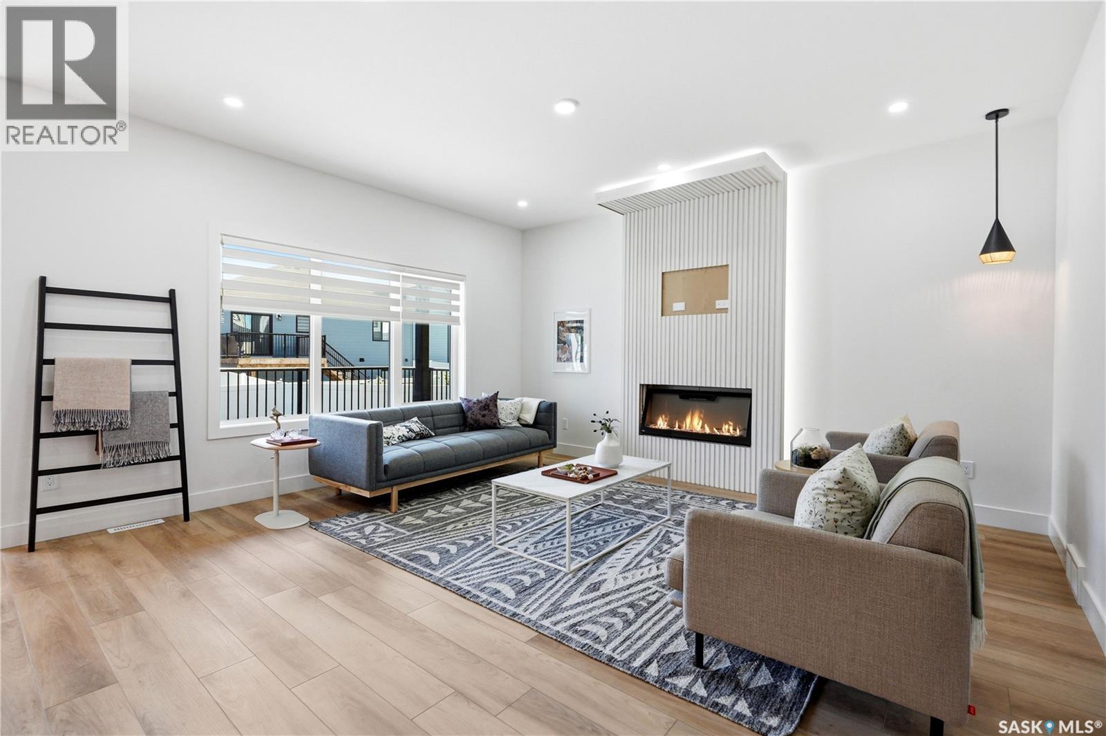 275 Dziadyk Manor, Saskatoon, SK