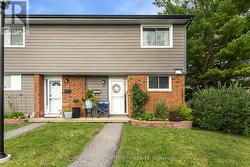 11 GLENCOE STREET Ottawa, ON K2H 8S5