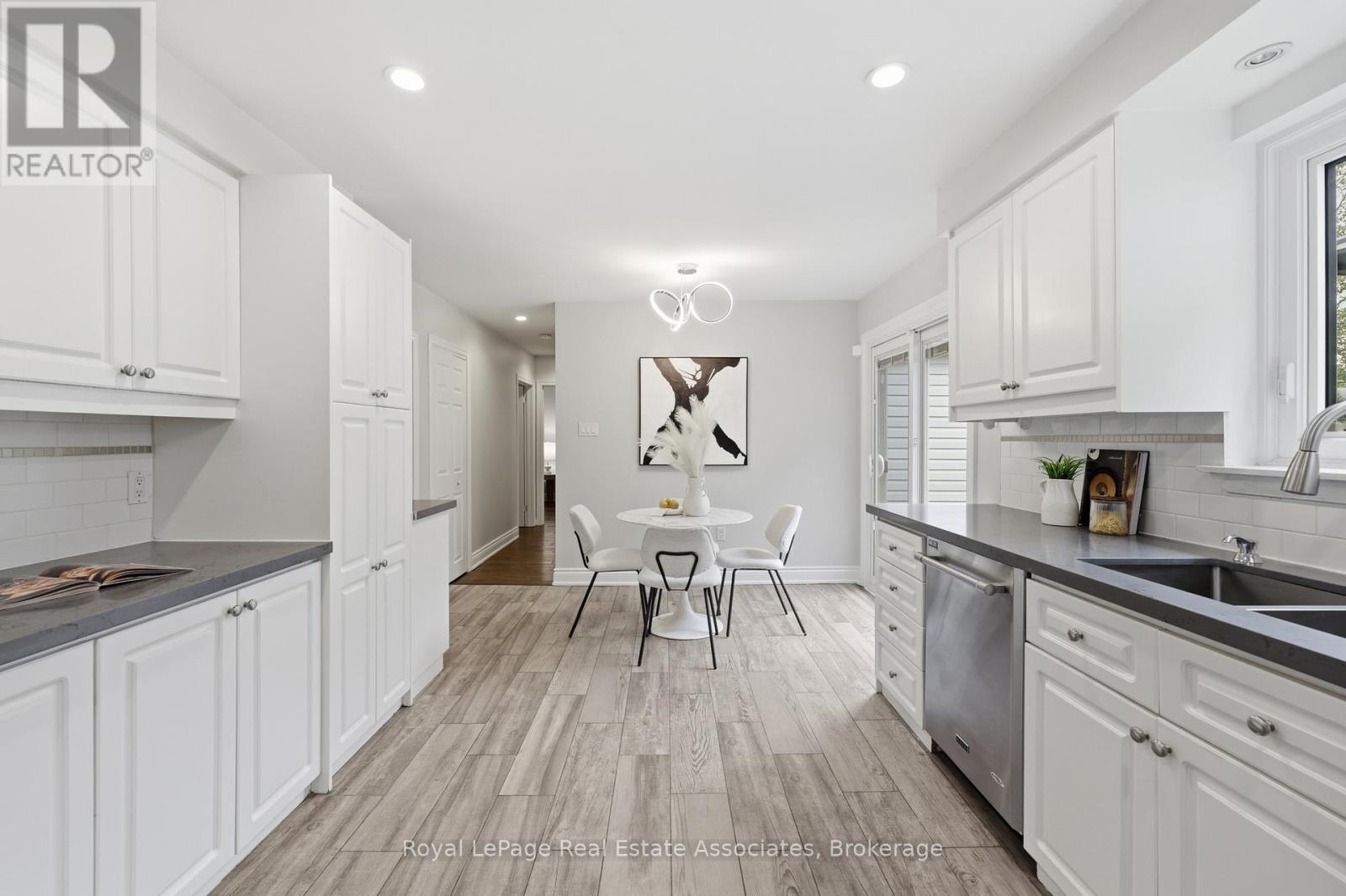 Breakfast Area - 1924 Balsam Avenue, Mississauga, ON