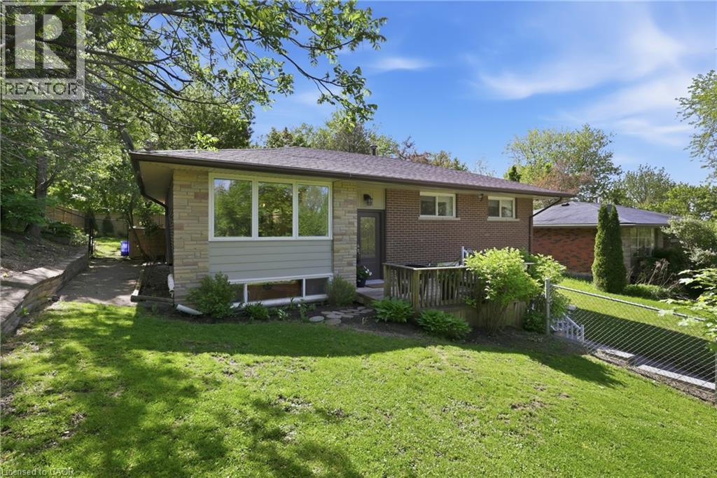 52 Grand Avenue, Caledonia, ON
