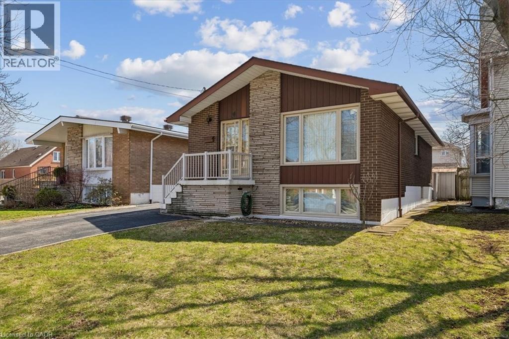 11 Duff Street, Hamilton, ON