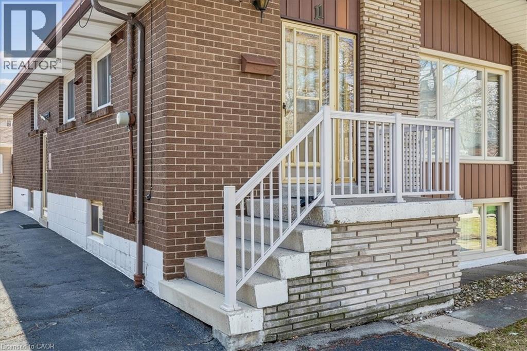 11 Duff Street, Hamilton, ON