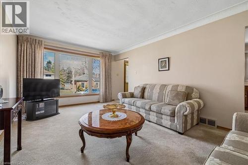 11 Duff Street, Hamilton, ON 