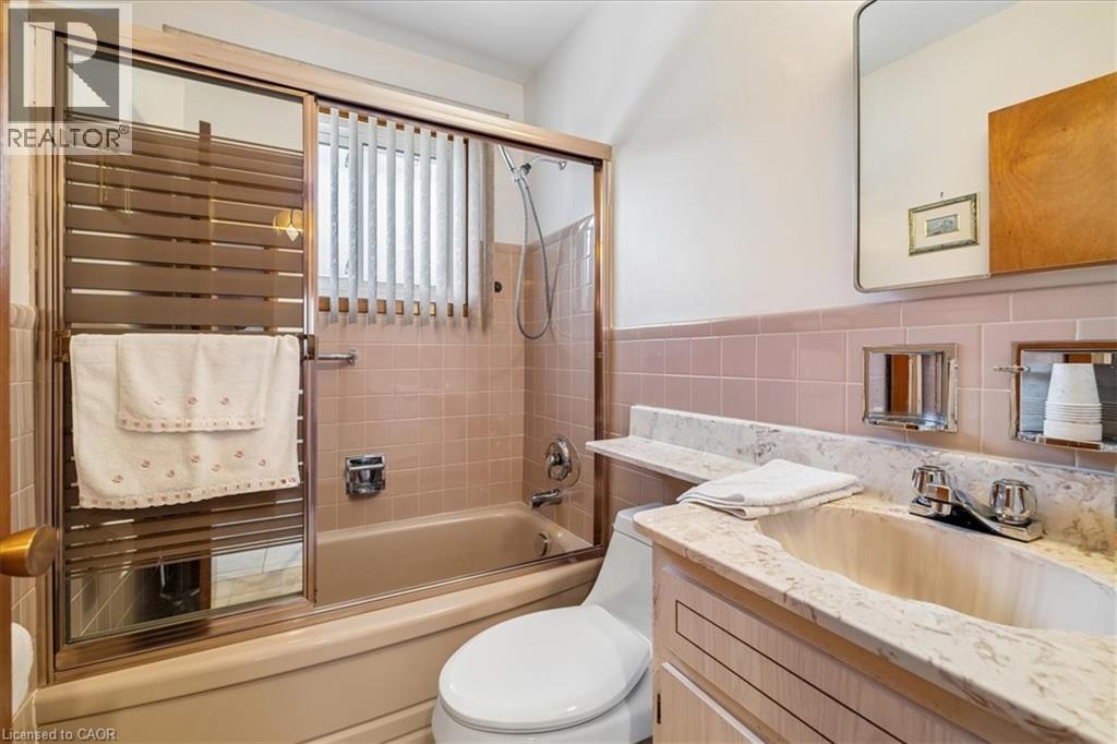 11 Duff Street, Hamilton, ON