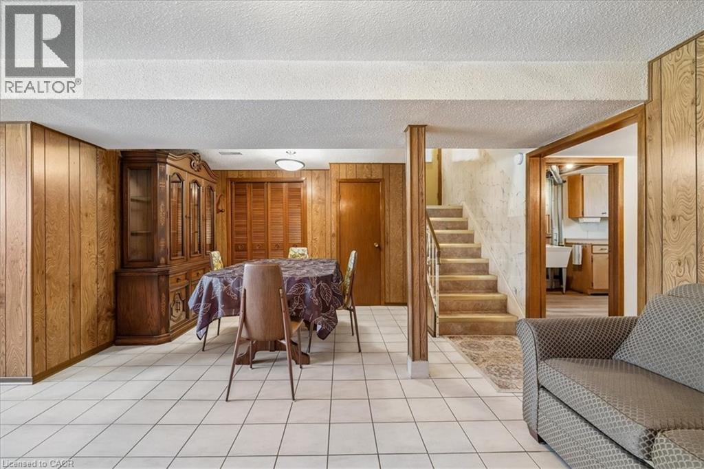 11 Duff Street, Hamilton, ON
