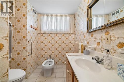 11 Duff Street, Hamilton, ON 