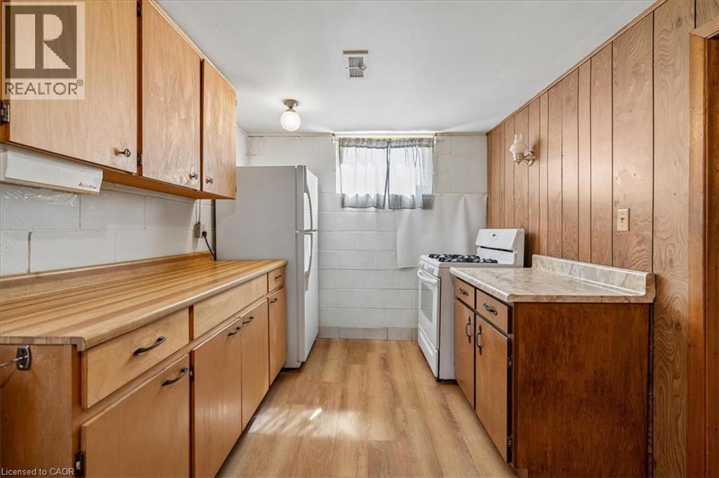 11 Duff Street, Hamilton, ON