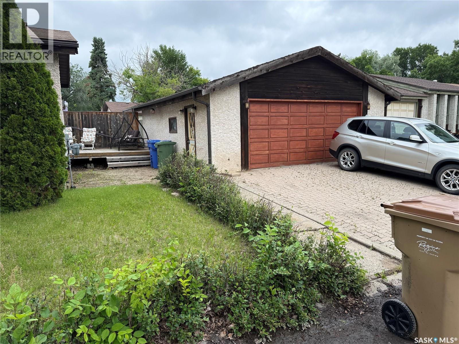 831 Seymour Crescent N, Regina, SK