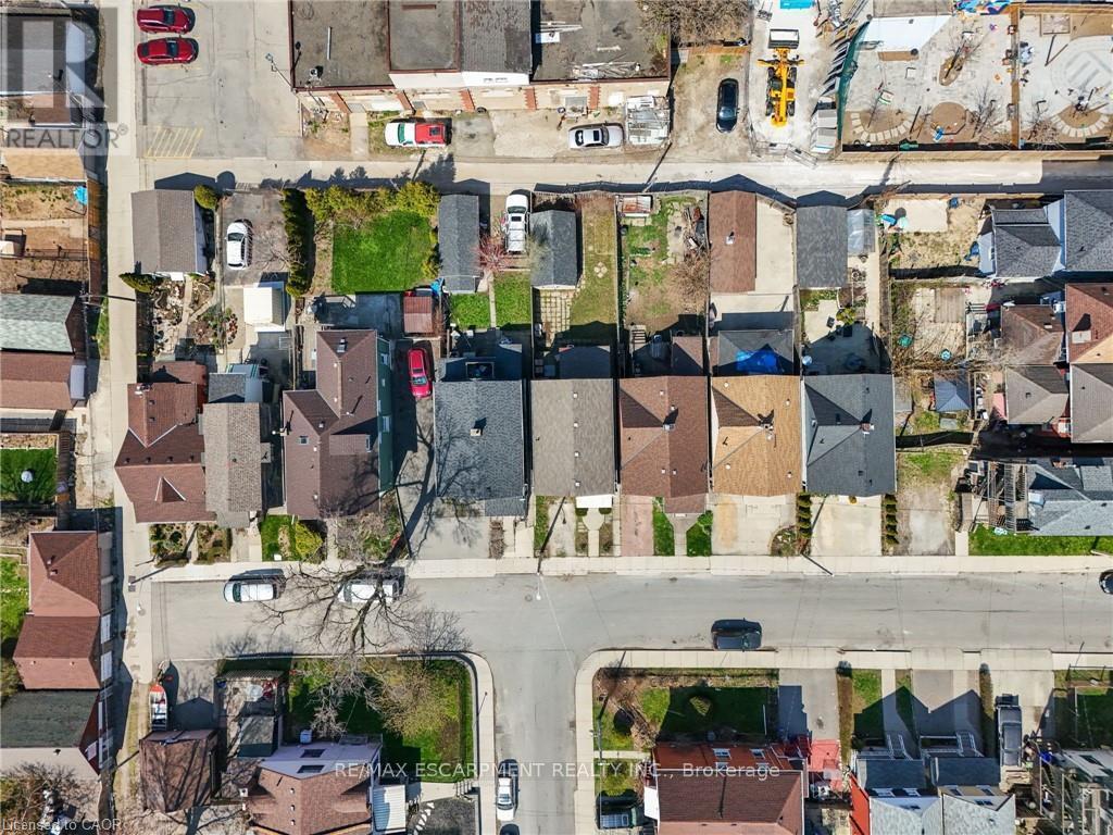 11 Wright Avenue, Hamilton, ON