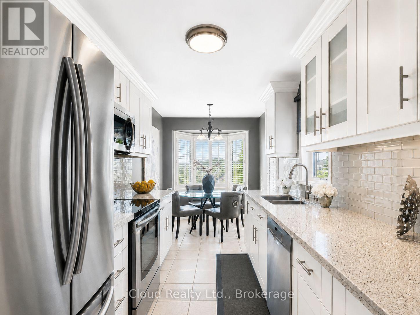 629 Angela Court, Burlington, ON