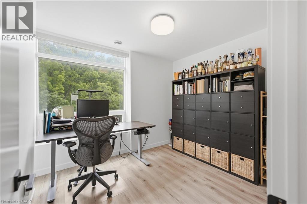 Bedroom 2 - 455 Charlton Avenue E Unit# 403, Hamilton, ON
