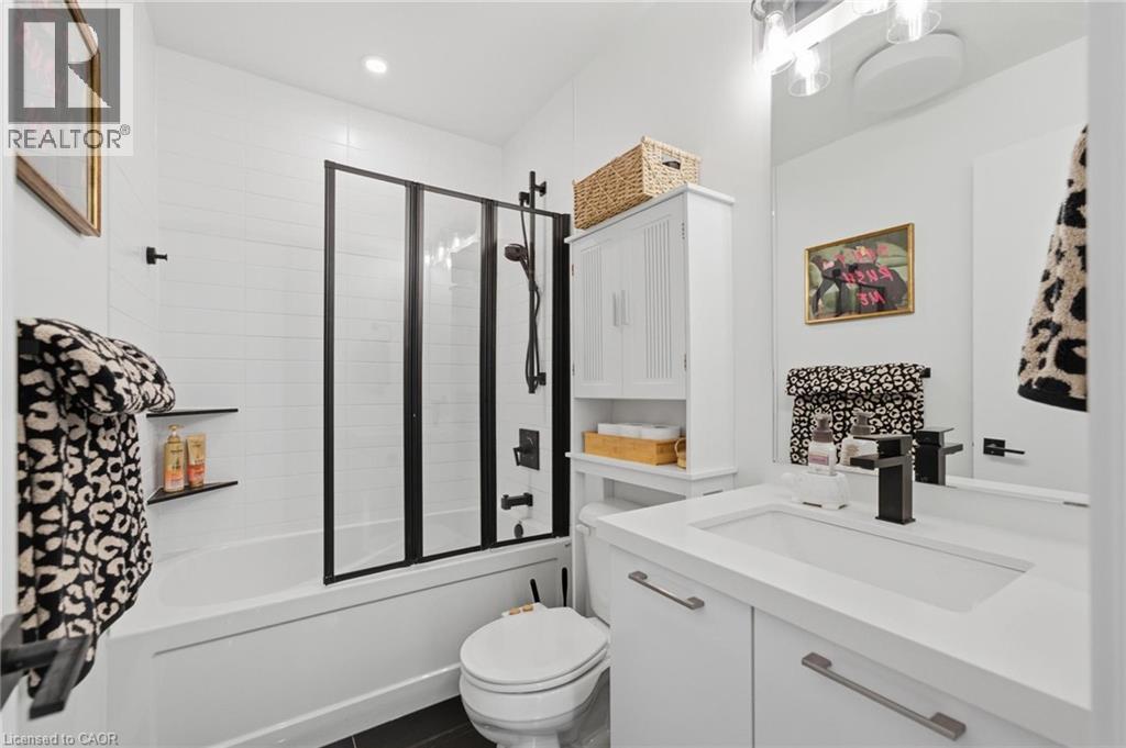 455 Charlton Avenue E Unit# 403, Hamilton, ON