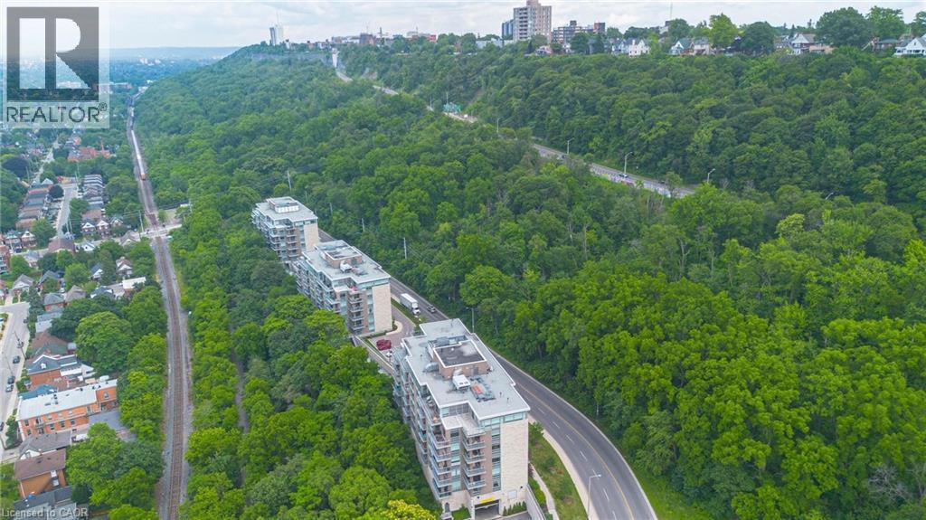 455 Charlton Avenue E Unit# 403, Hamilton, ON