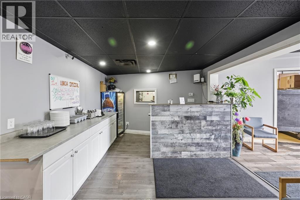 239 York Boulevard, Hamilton, ON