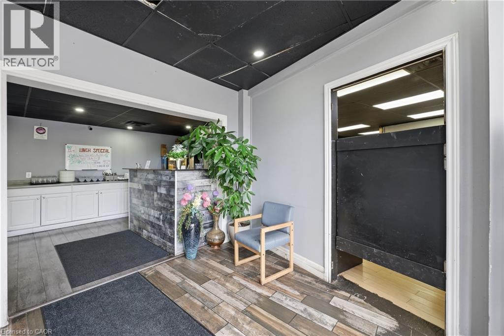 239 York Boulevard, Hamilton, ON
