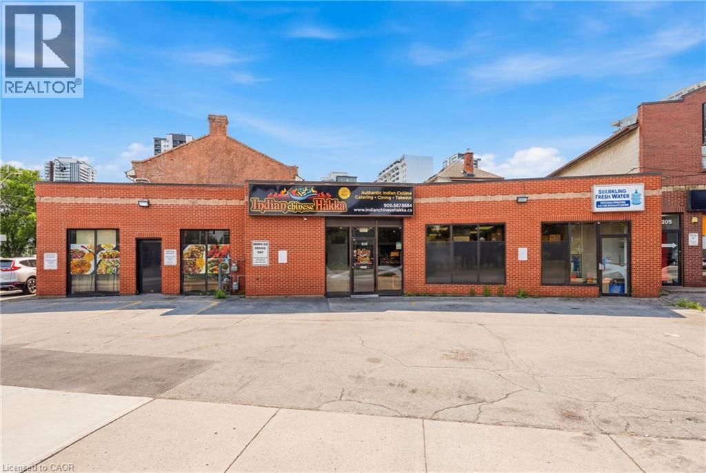 239 York Boulevard, Hamilton, ON