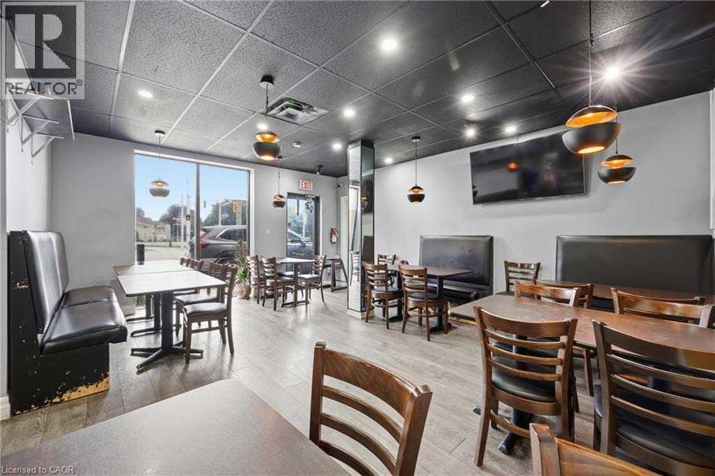 239 York Boulevard, Hamilton, ON