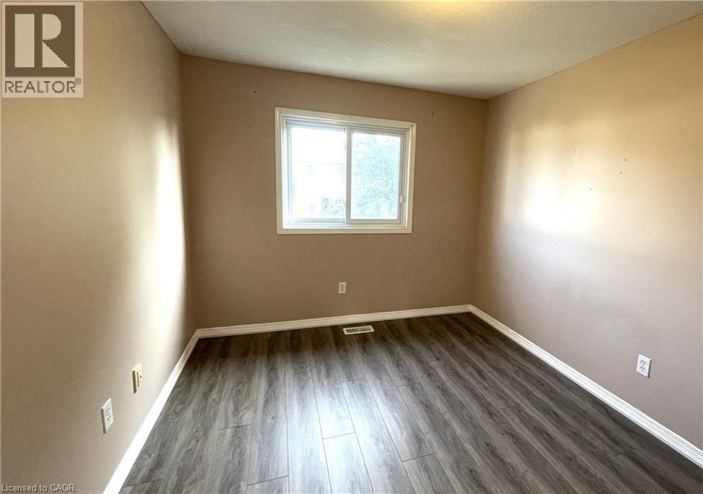 300 Activa Avenue, Kitchener, ON
