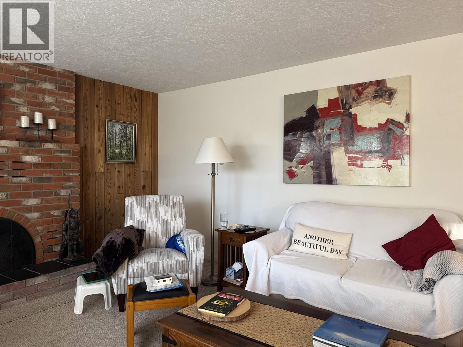 2400 Arnoldus Road, Quesnel, BC - Indoor Photo Showing Living Room With Fireplace