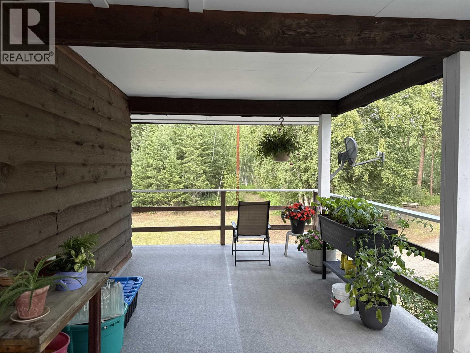 2400 Arnoldus Road, Quesnel, BC - Outdoor With Exterior