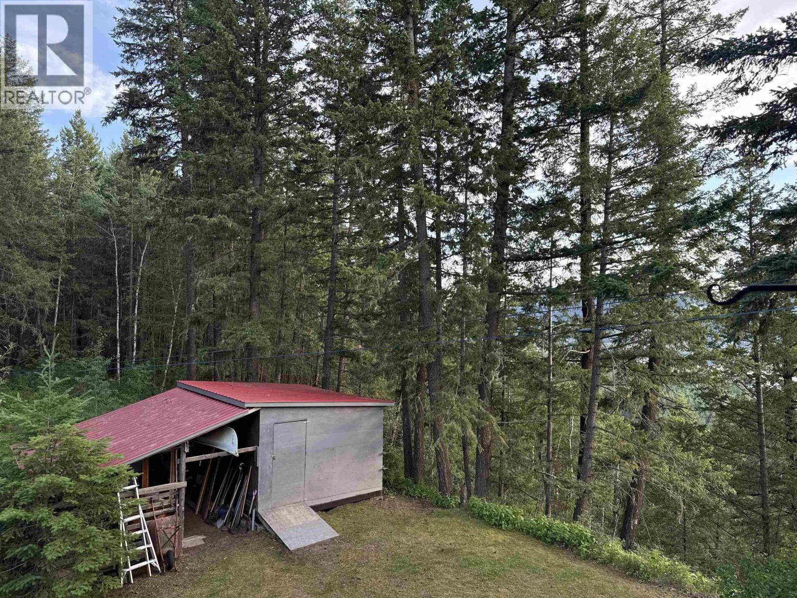 2400 Arnoldus Road, Quesnel, BC - Outdoor