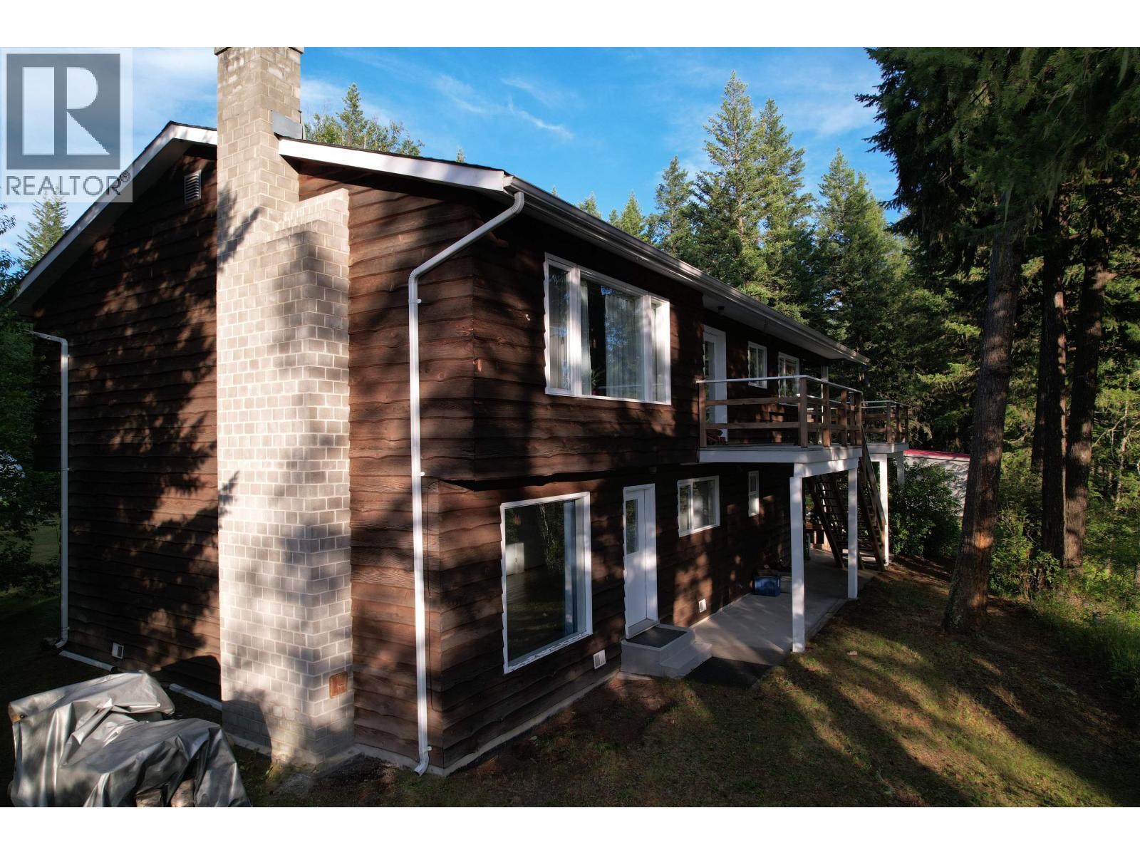 2400 Arnoldus Road, Quesnel, BC - Outdoor