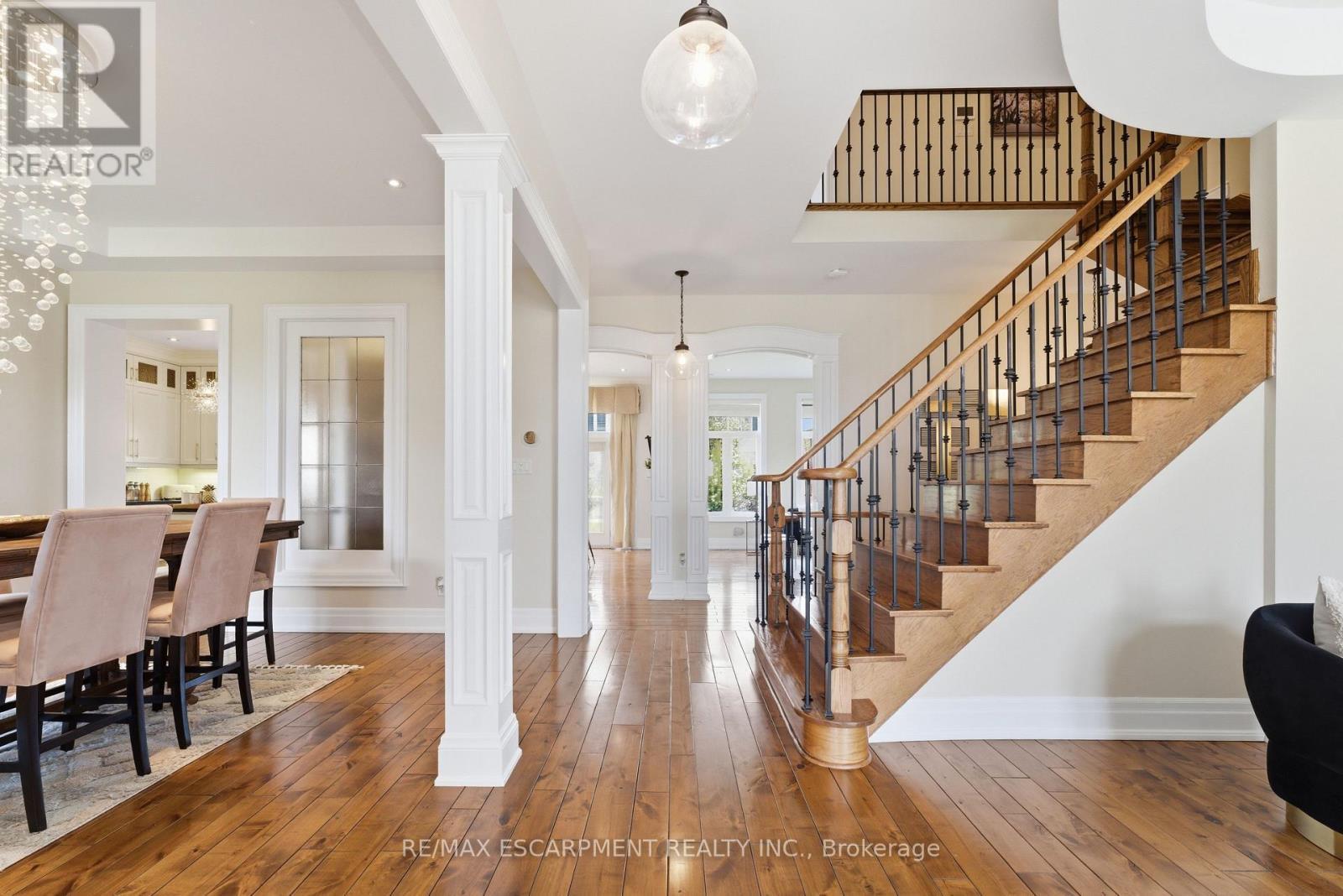 950 Fredonia Drive, Mississauga, ON