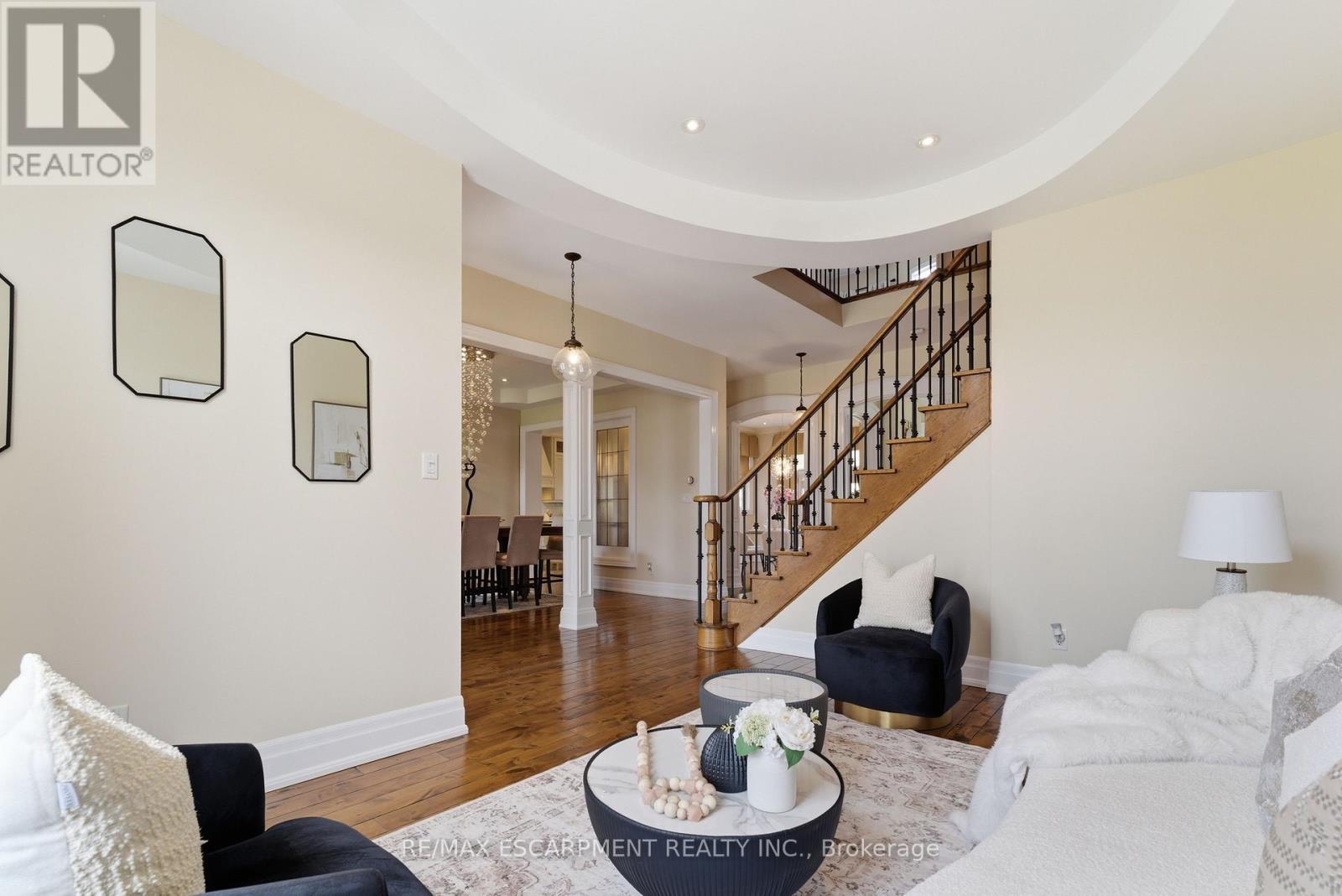 950 Fredonia Drive, Mississauga, ON