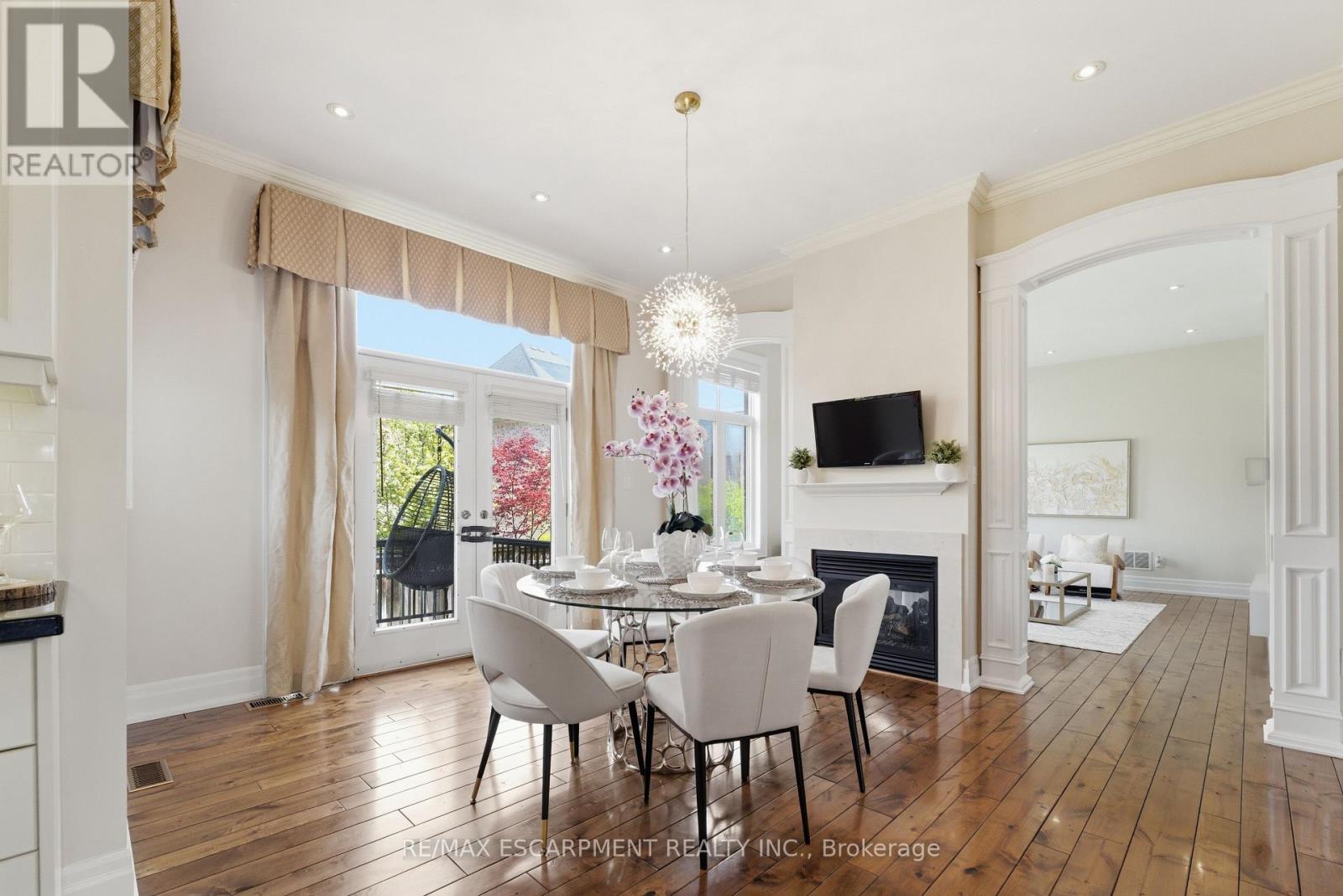 950 Fredonia Drive, Mississauga, ON